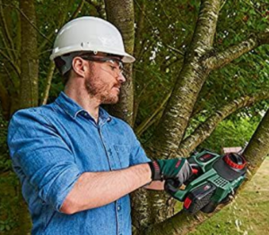 Aprender a usar una motosierra