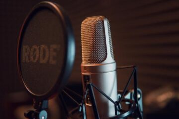 Aprender a usar un micrófono profesional